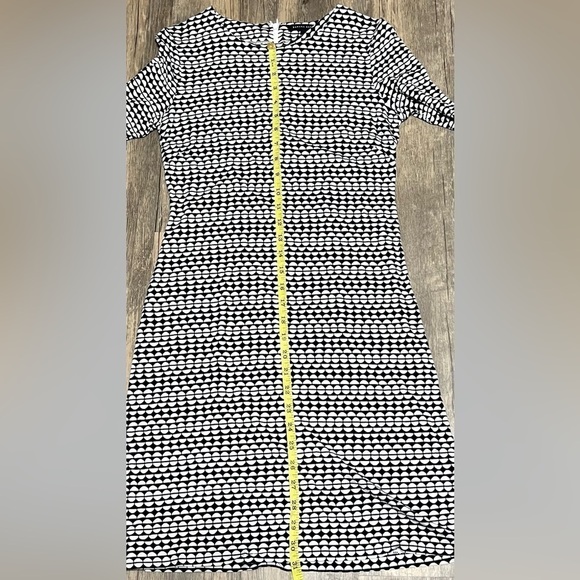Banana Republic Black White Silk Long Sleeve Women’s  Shift Dress (Sz 0) - Picture 13 of 13